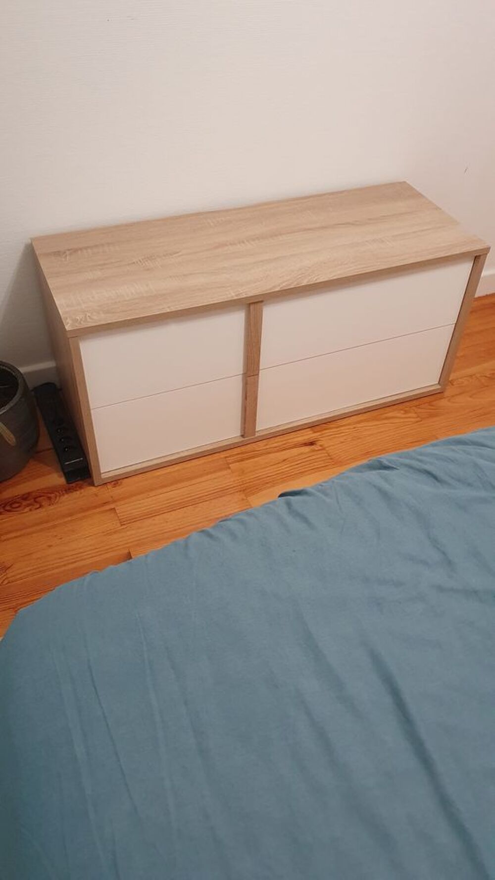 Chambre r&eacute;cente Meubles