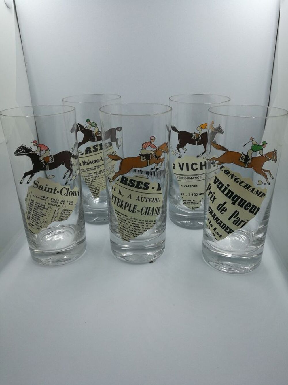5 verres d&eacute;cor chevaux et morceau journal du tierc&eacute; 