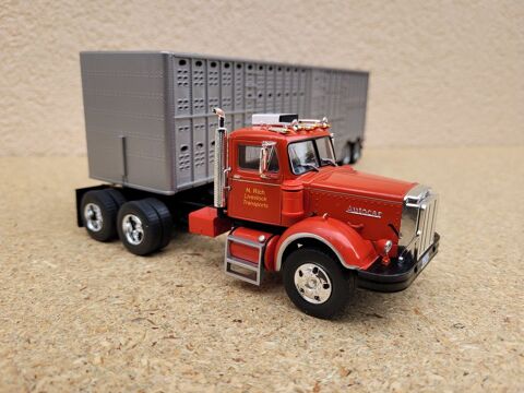 Camion am�ricain Autocar A64B film ?Over The Top' 65 Limay (78)
