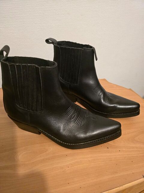 Boot chaussure 180 Oloron-Sainte-Marie (64)