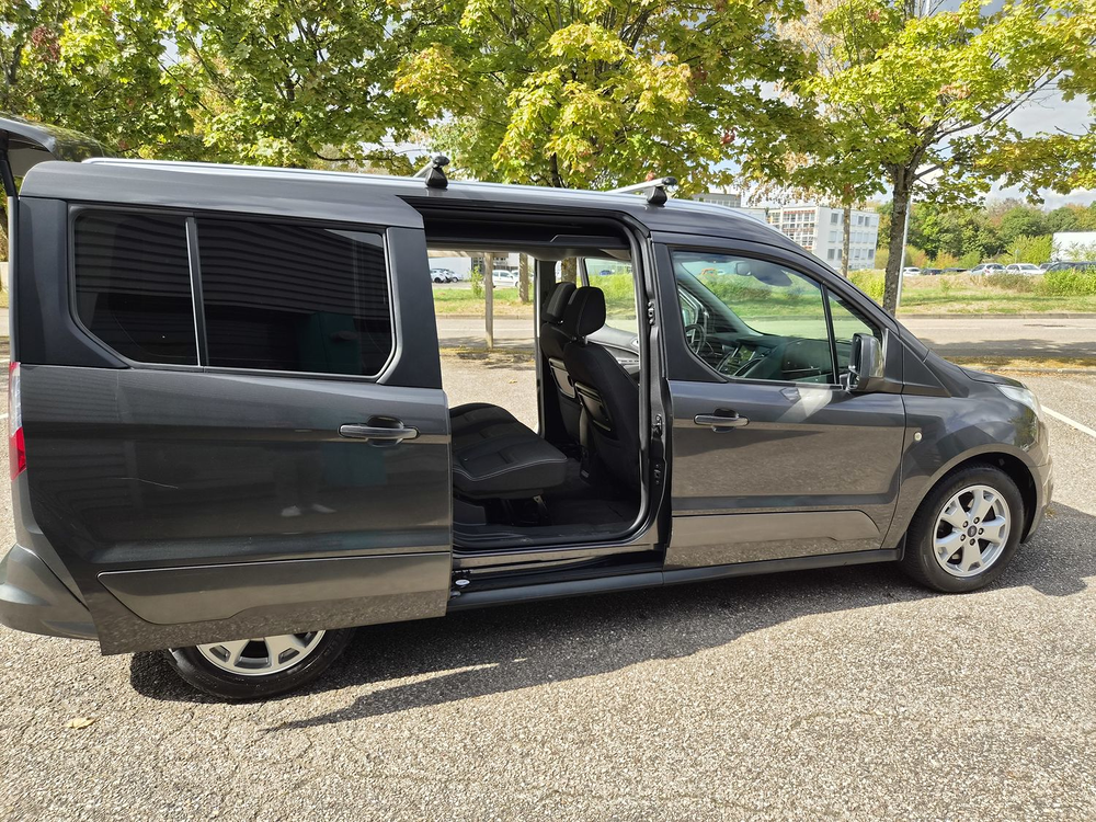 Tourneo VP Grand Tourneo Connect 1.5 TDCi 120 S&S Titanium 2018 occasion 54600 Villers-l&egrave;s-Nancy