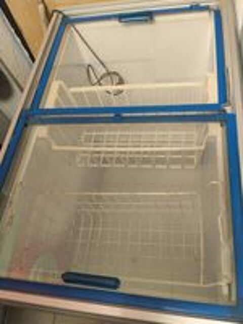   Frigo vitré glace
