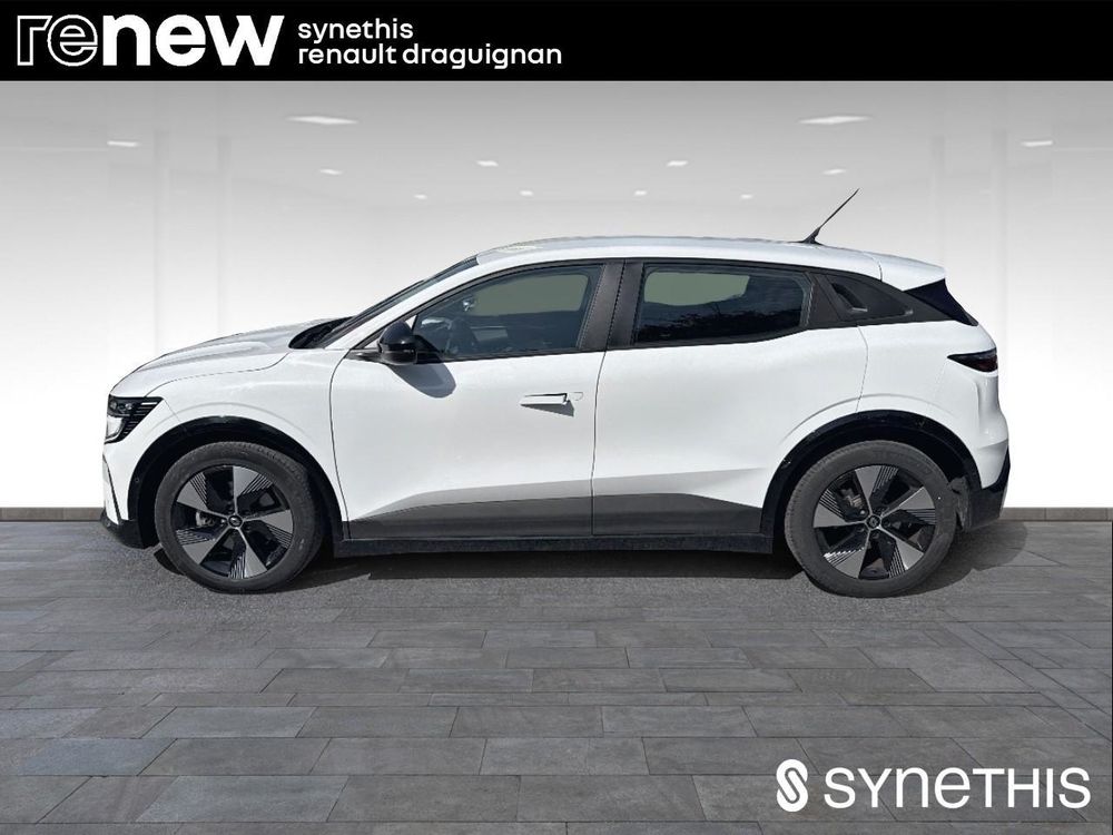 M&eacute;gane Megane E-Tech EV40 130ch boost charge Equilibre 2022 occasion 83300 Draguignan