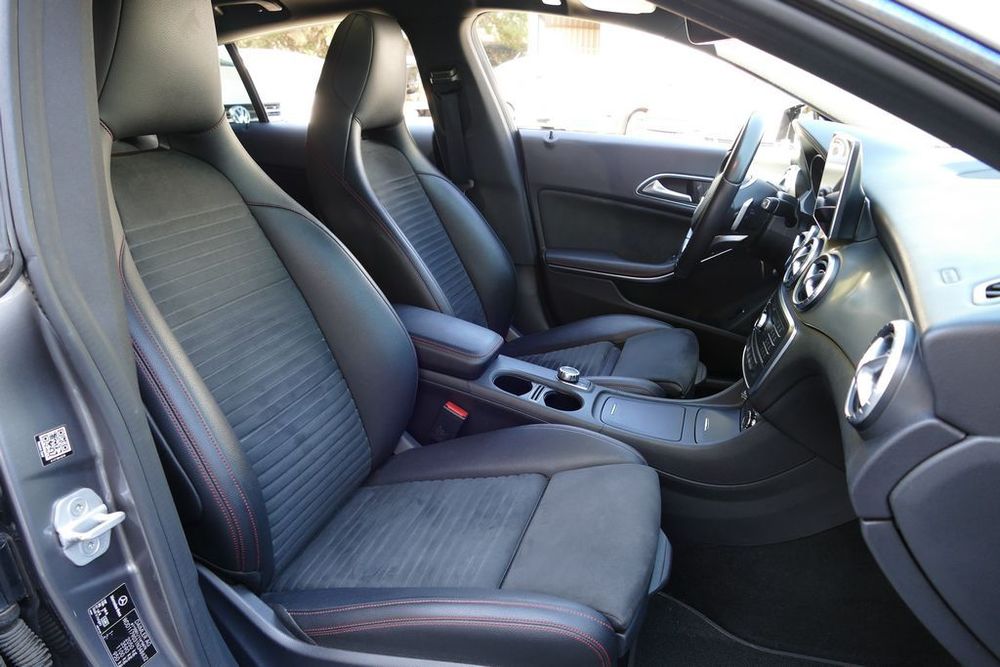 Classe CLA Shooting Brake 220 d 7-G DCT Fascination 2016 occasion 13600 La Ciotat