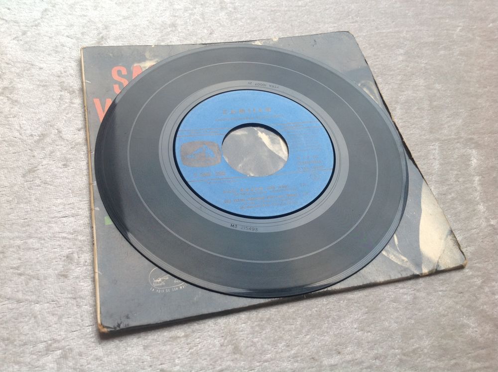 SAG WARUM DISQUE 4 TITRES CAMILLO Envoi Possible
CD et vinyles