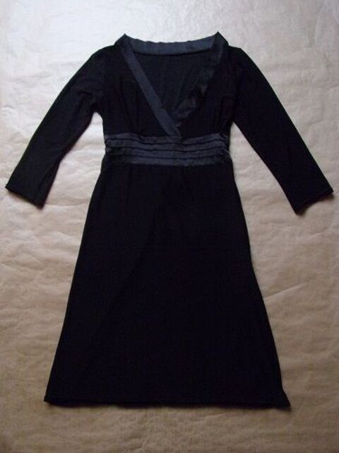 Robe en taille 40 2 Montaigu-la-Brisette (50)