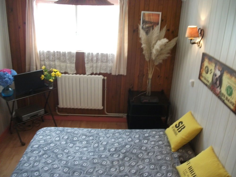 Location Appartement T.1 AGREABLE ET LUMINEUX Pldran