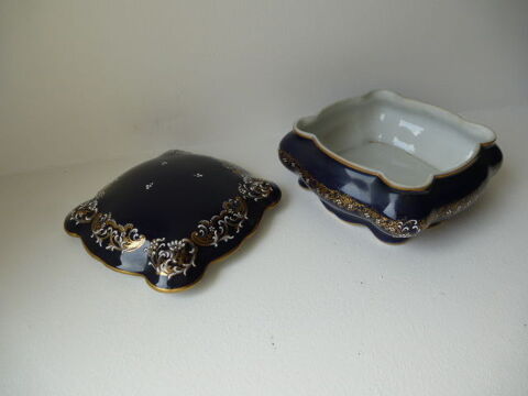 Bonbonnière en porcelaine 38 Plescop (56)