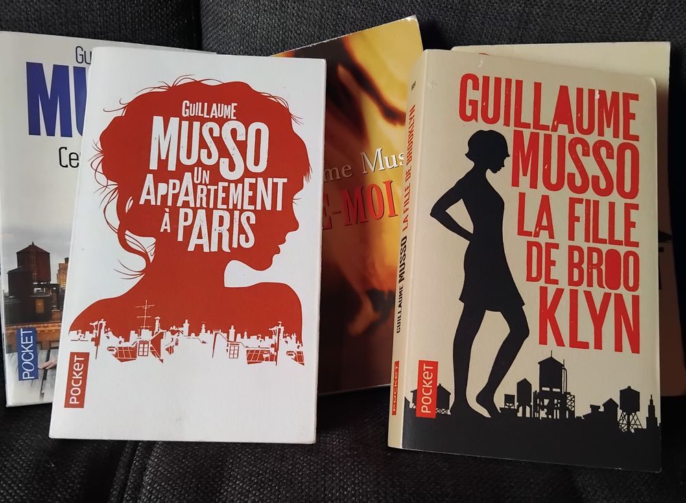 Livres de poche. Roman..auteur actuels Livres et BD