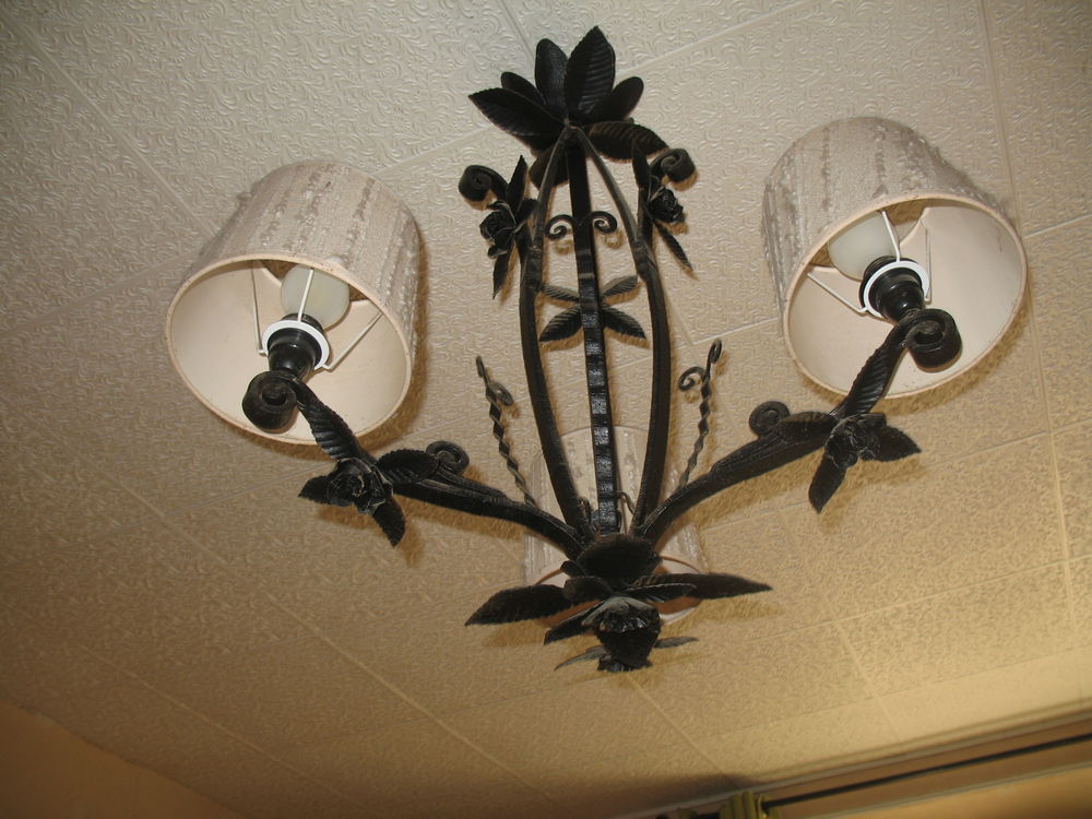 Lustre 3 branches fer forg&eacute; Décoration