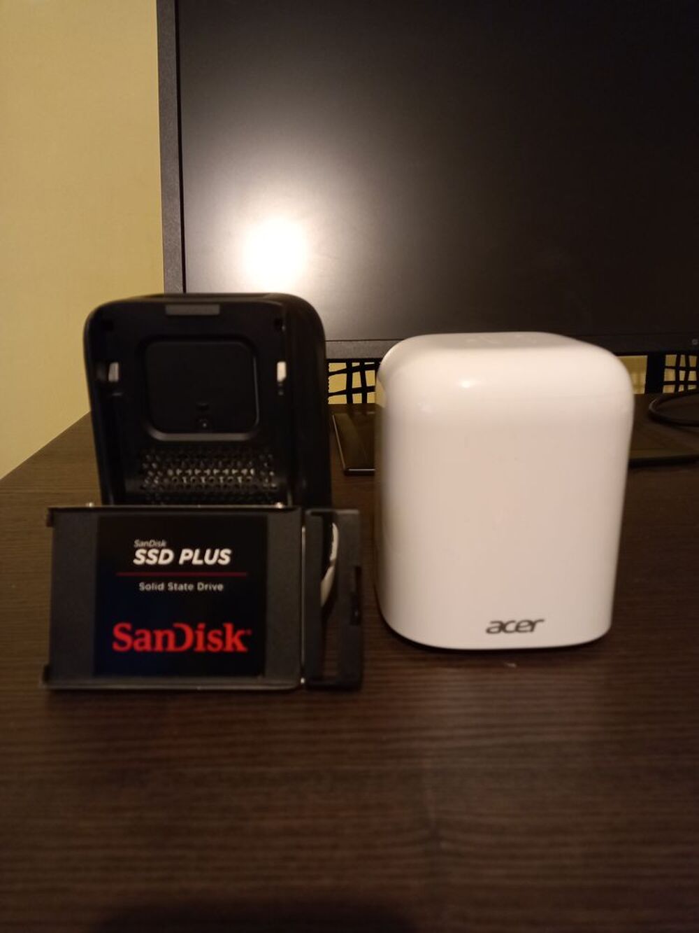 mini pc acer revo rl 85+ecran iiyama ge2488hs Matériel informatique