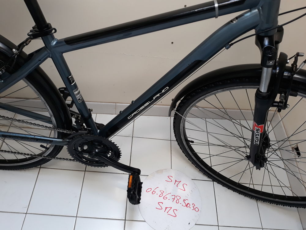 Achetez joli vtc alu occasion annonce vente Saumur 49 WB171219587
