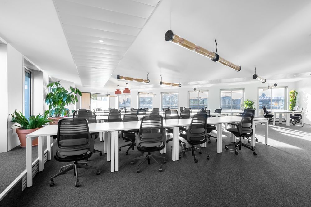   Louez un grand espace de bureau pour 50 personnes à Paris, Spaces Etoile Paris 8