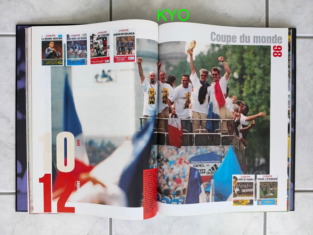 L'EQUIPE - Livre de l'ann&eacute;e 1998 - Football &eacute;quipe de France Livres et BD