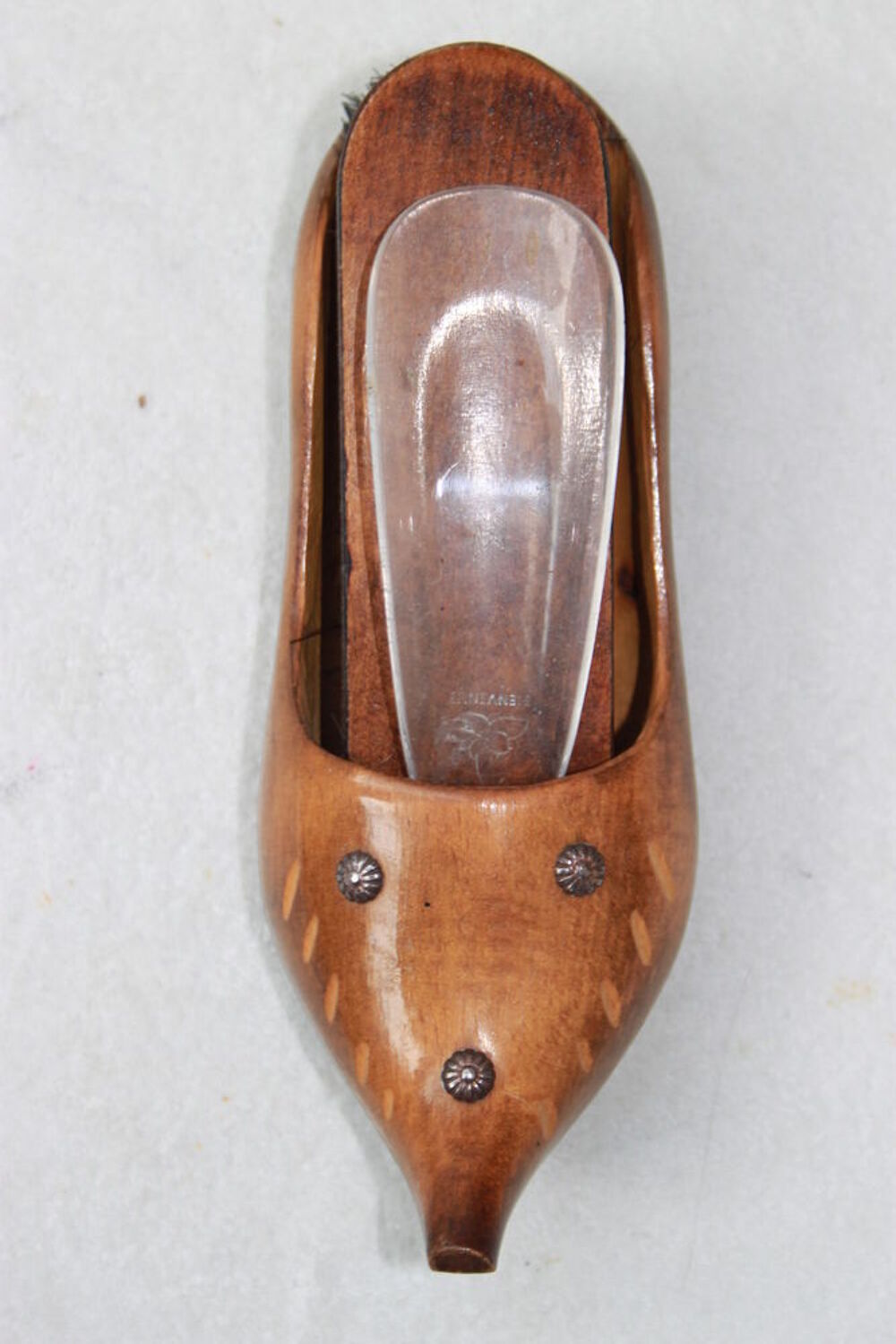 Sabot avec brosse et chausse pieds Maroquinerie