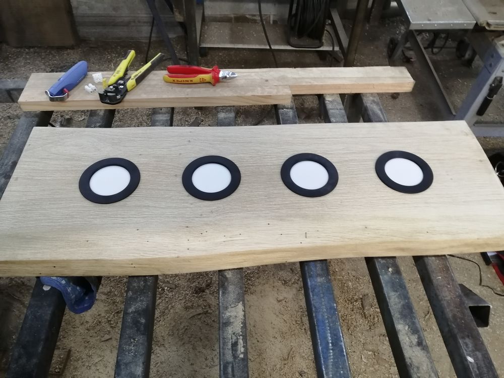 Plafonnier, luminaire ch&ecirc;ne live edge Décoration