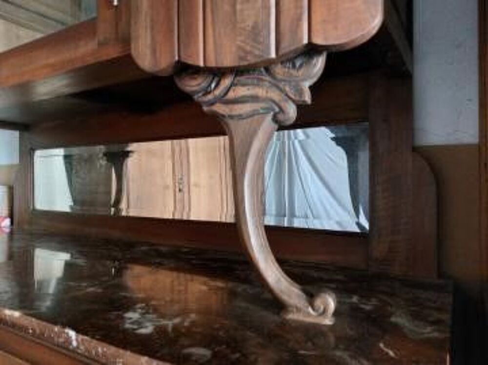 Buffet de salle &agrave; manger &quot; vintage &quot; ann&eacute;es 30, deux corps Meubles