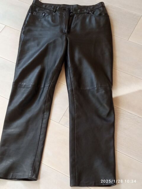 pantalon cuir Noir 25 Grosbois-ls-Tichey (21)