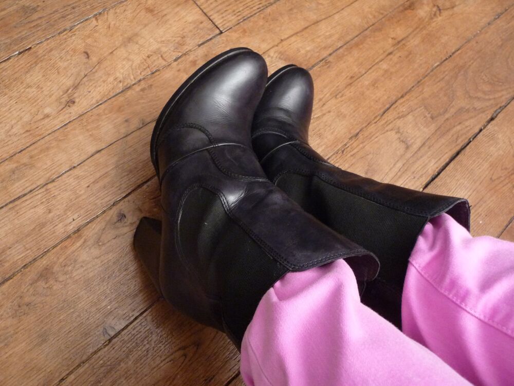 Bottines/ Boots &agrave; Talon Cuir Noir- Pointure 37-Golden Rose Chaussures
