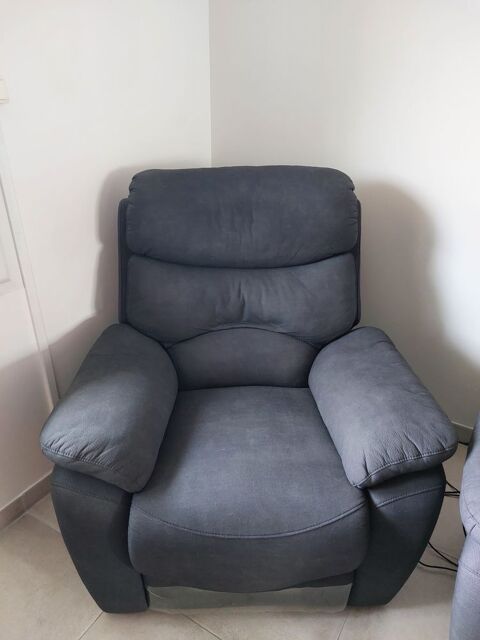 Canap 3 places et 2 fauteuils relax lectriques 150 Saint-Martin-du-Tertre (95)