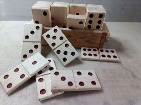 Jeu de Dominos XXL (16cm x 8cm) 26 Saint-Yrieix-la-Perche (87)
