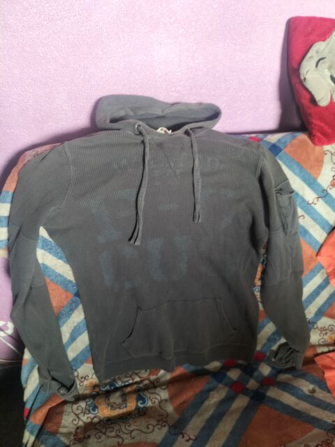 Pull a capuche diesel Coton taille M trs bon tat 14 Cachan (94)