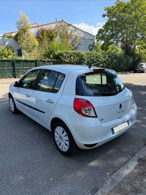 Renault Clio III dCi 75 eco2 Authentique Euro 5 2011 occasion Martigues 13500