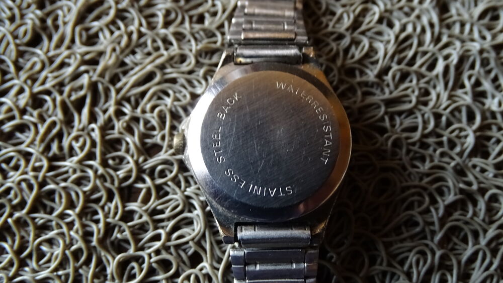 Achetez montre femme occasion annonce vente N rondes 18
