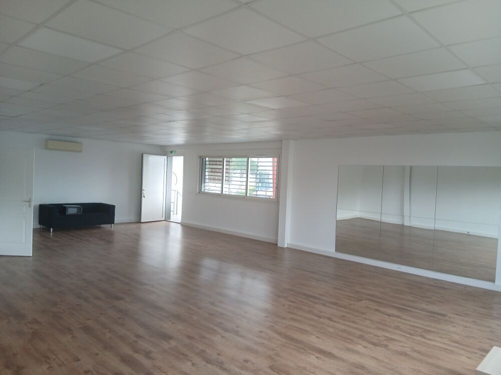 Location Autre bureau Le thor