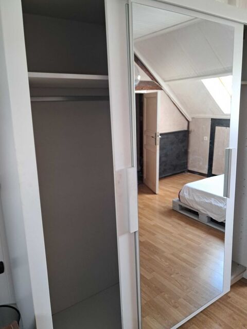 ARMOIRE avec PORTES COULISSANTES avec MIROIR 220 Linas (91)