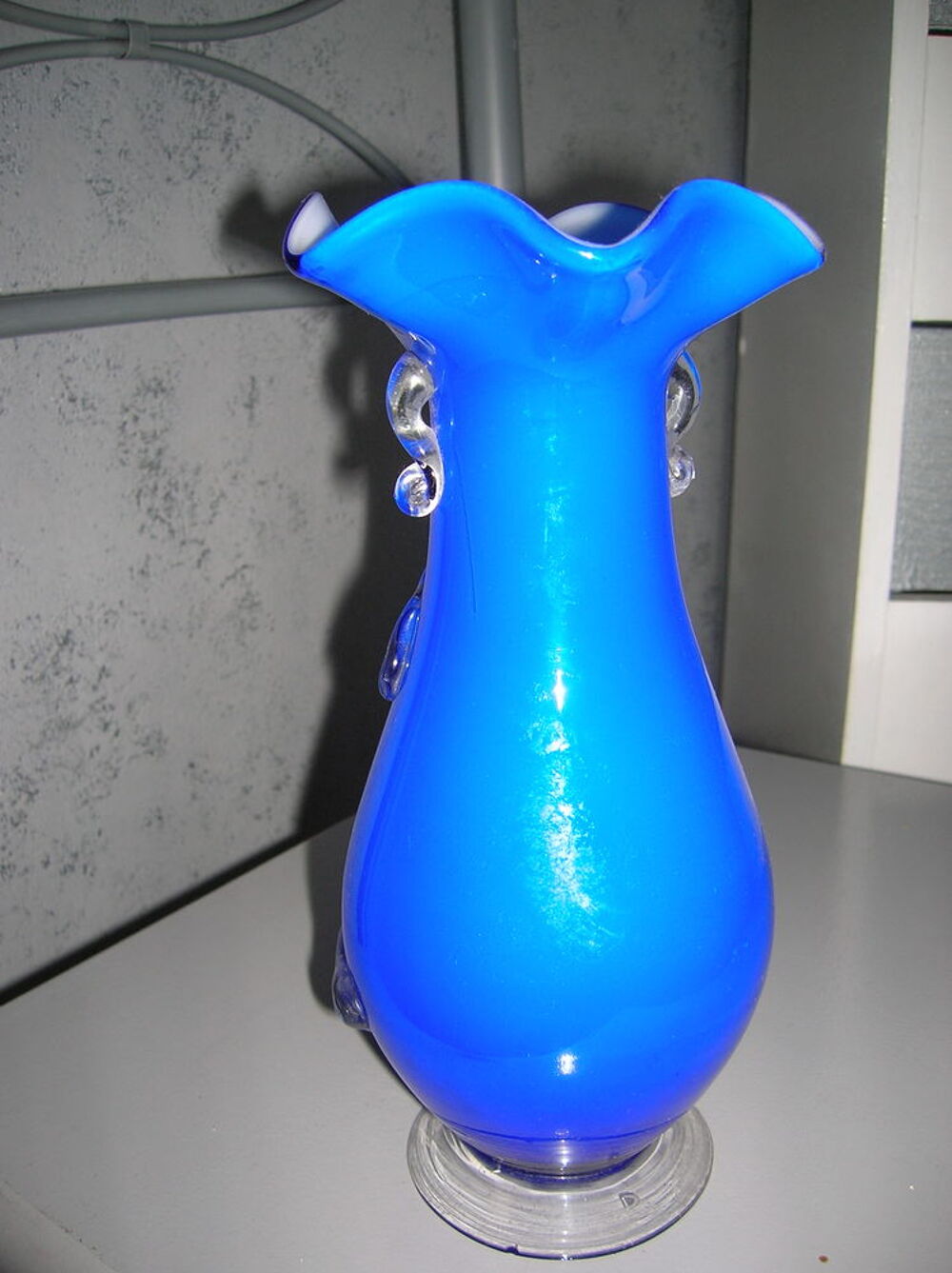 vase ancien bleu Baccarat en verre Décoration