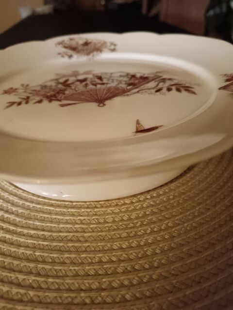 10 assiettes anciennes et une coupe sur pied en porcelaine 45 Villeurbanne (69)