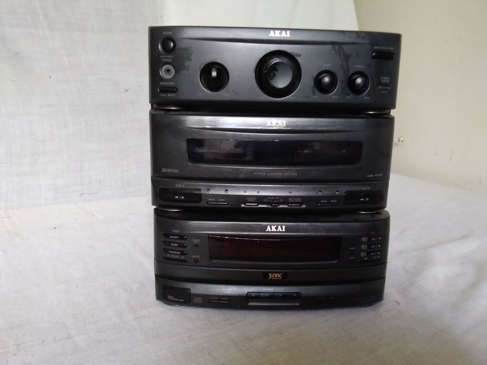 Chaine HIFI Akai Audio et hifi