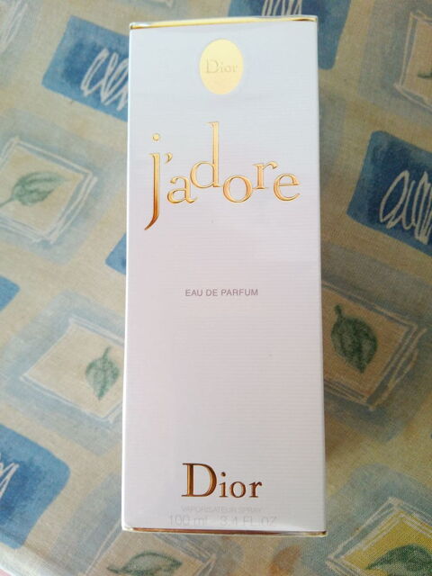 Eau de parfum j'adore Dior 159 Lavelanet (09)