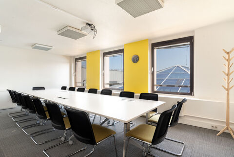 Un acc&egrave;s 24&nbsp;heures sur 24, 7&nbsp;jours sur 7 &agrave; des bureaux de coworking ouvert pour 10 personnes &agrave; PARIS, Spaces Les Halles 8769 75001 Paris
