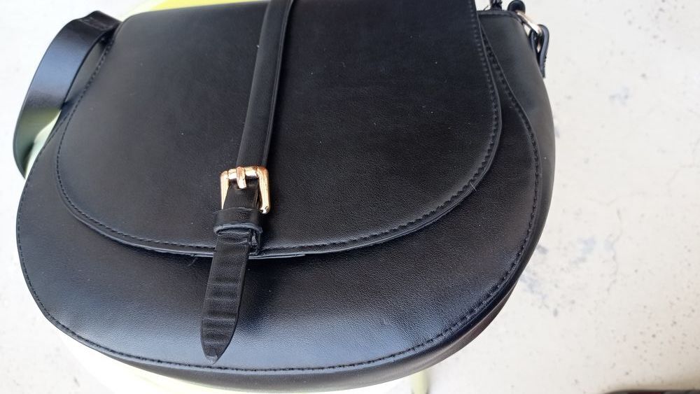 sac noir bandouli&egrave;re Eram Maroquinerie