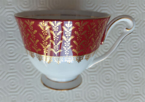 Tasse Bone china England 100 Suresnes (92)