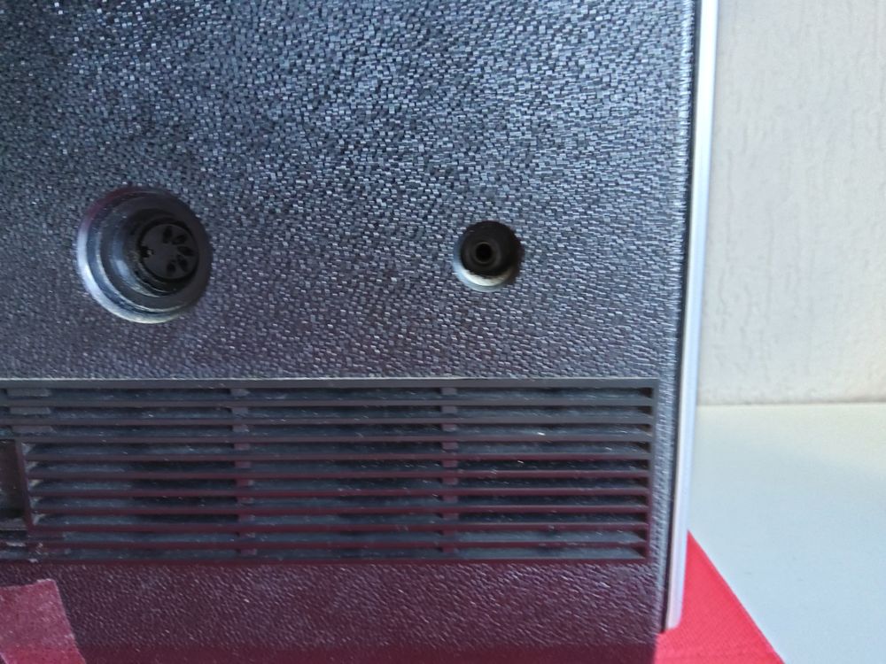 TRANSISTOR "GRUNDIG" Audio et hifi
