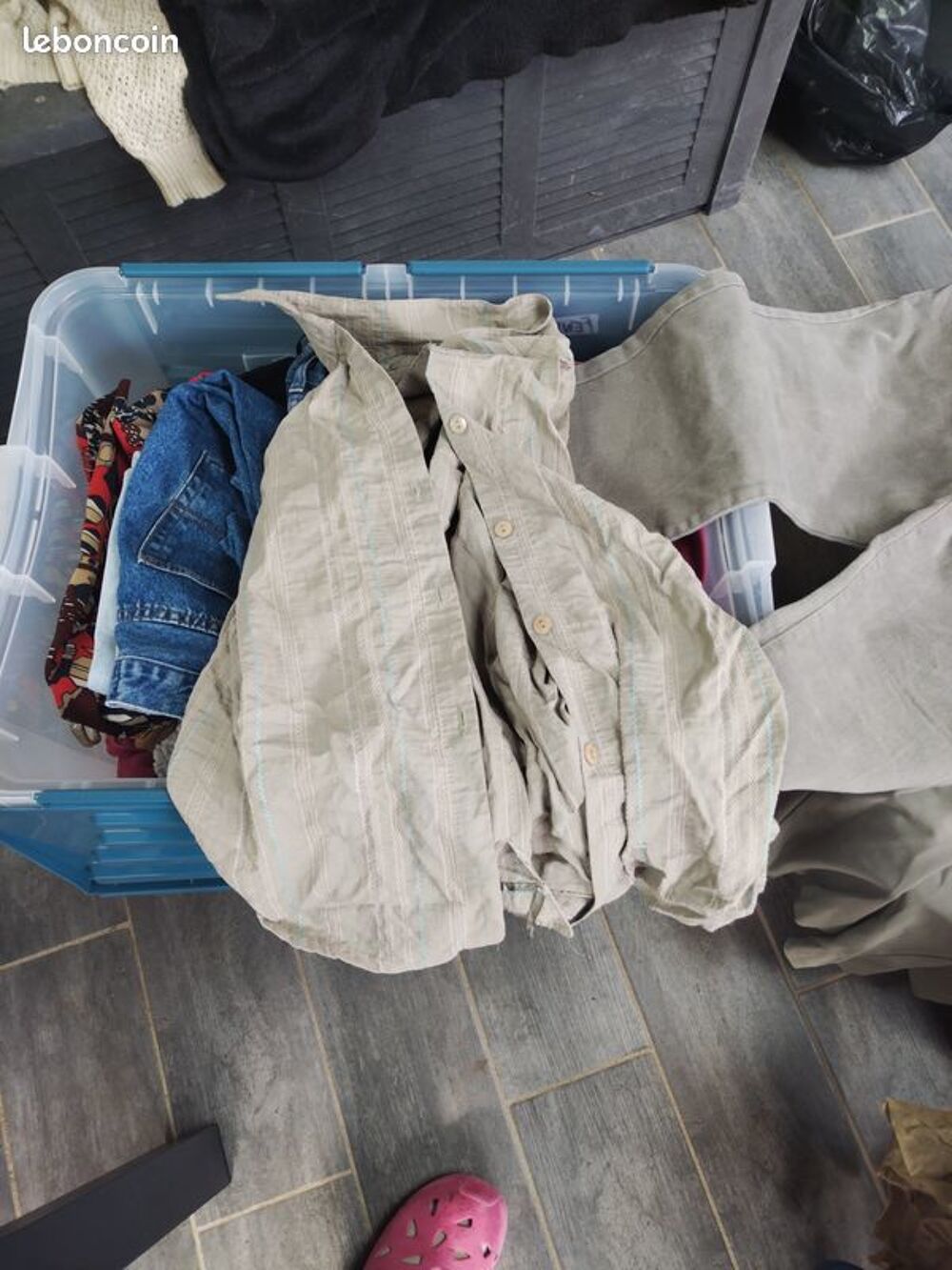 V&ecirc;tements femme a 40 centimes Vêtements