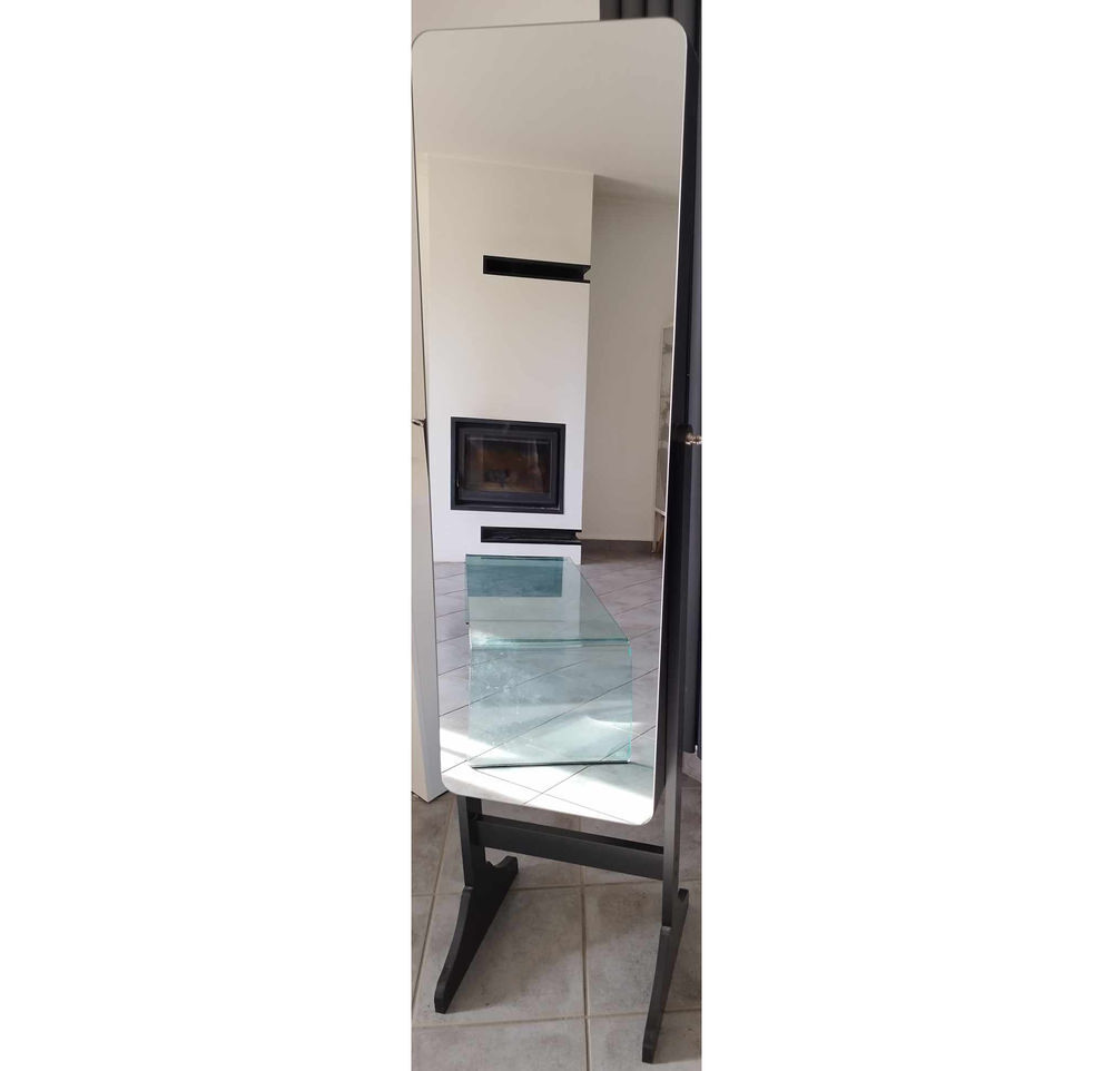 Armoire &agrave; bijoux avec miroir Meubles