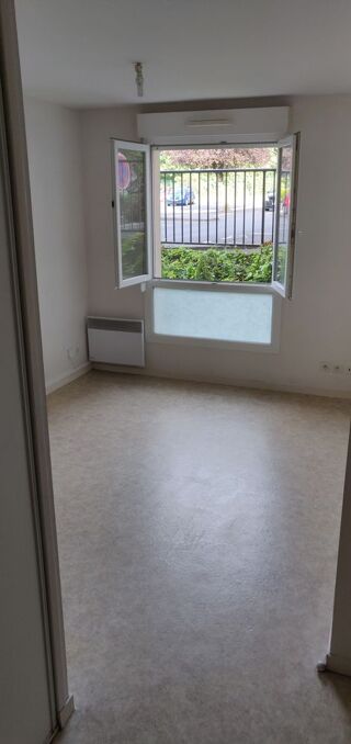  Appartement à louer 2 pièces 28 m²