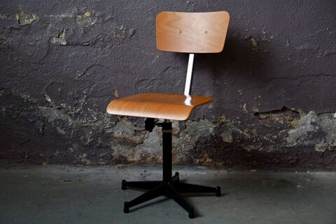 Chaise de bureau d'atelier vintage indus pivotante 60 Wintzenheim (68)