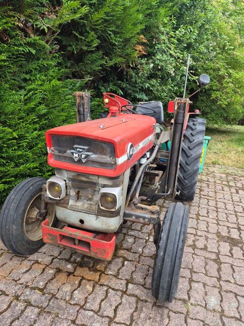 Tracteur massey ferguson 140 40ch 4000 28240 Saint-Éliph