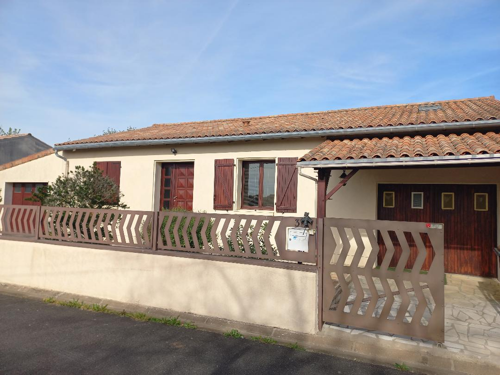 Vente Maison Maison 5 pièces 105 m2 La villedieu-du-clain