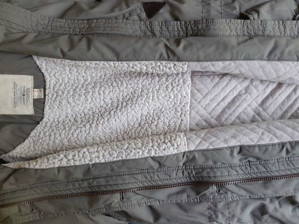 Manteau kaki de chez "esprit" Vêtements