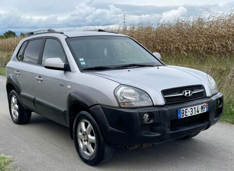 Hyundai tucson 4x4 2.0 CRDI 112cv 178 000 km Anné