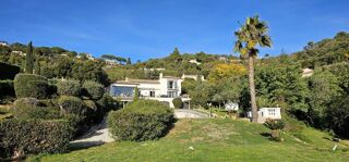  Maison � vendre 10 pi�ces 269 m�