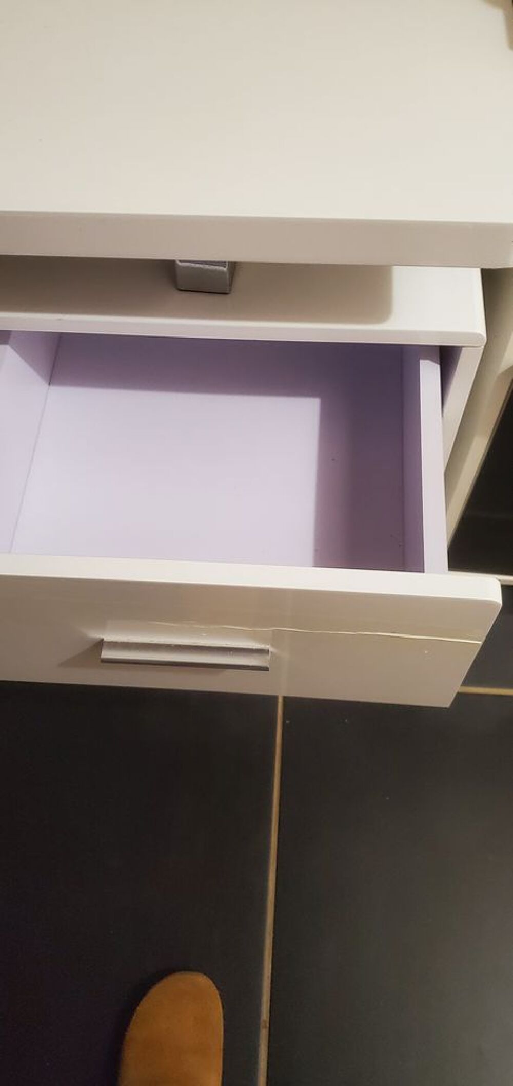 Bureau laqu&eacute; blanc 3 tiroirs Meubles