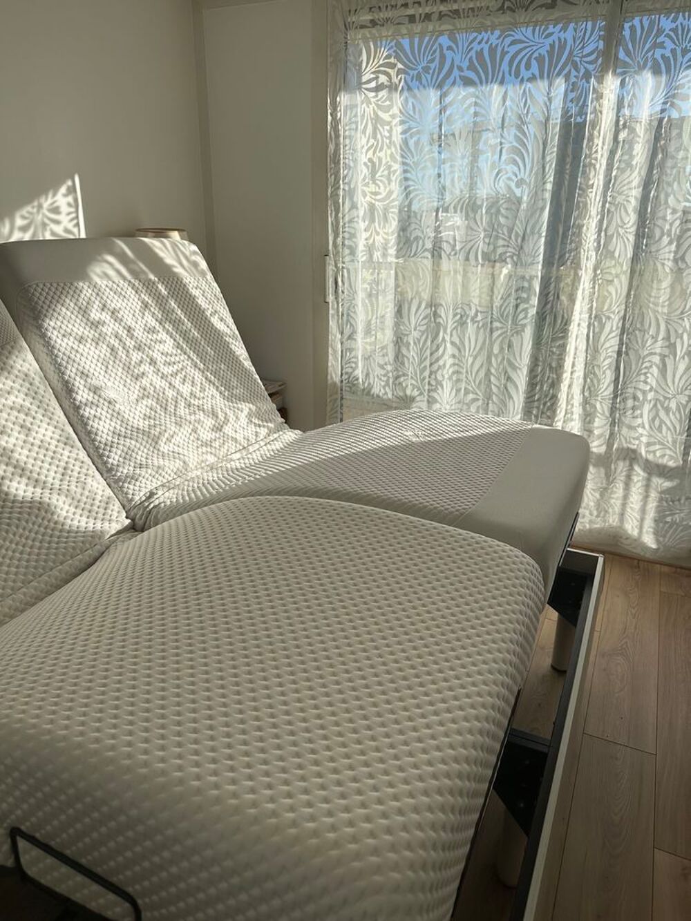 2 Matelas TEMPUR pour lit &eacute;lectrique Meubles