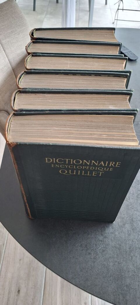 Collection encyclopédie  complète  dictionnaires QUILLET Montélimar (26)